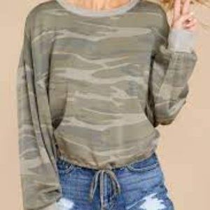🆕Anthro Z Supply Sayde Camo Crew Long Sleeve Banded Tie Waist SHIPS SAME DAY‼️